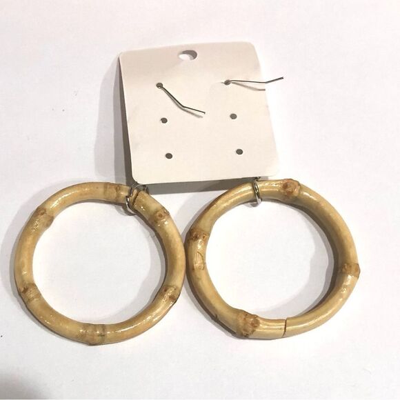 Asian Inspired Beaded Bamboo Hoop Earrings - 217 - Picture 8 of 8